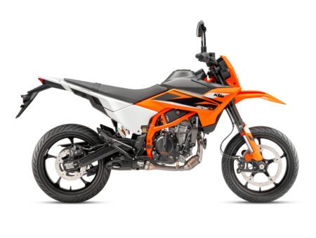 125 SMC R (2025) FREE QUICKSHIFTER!!!