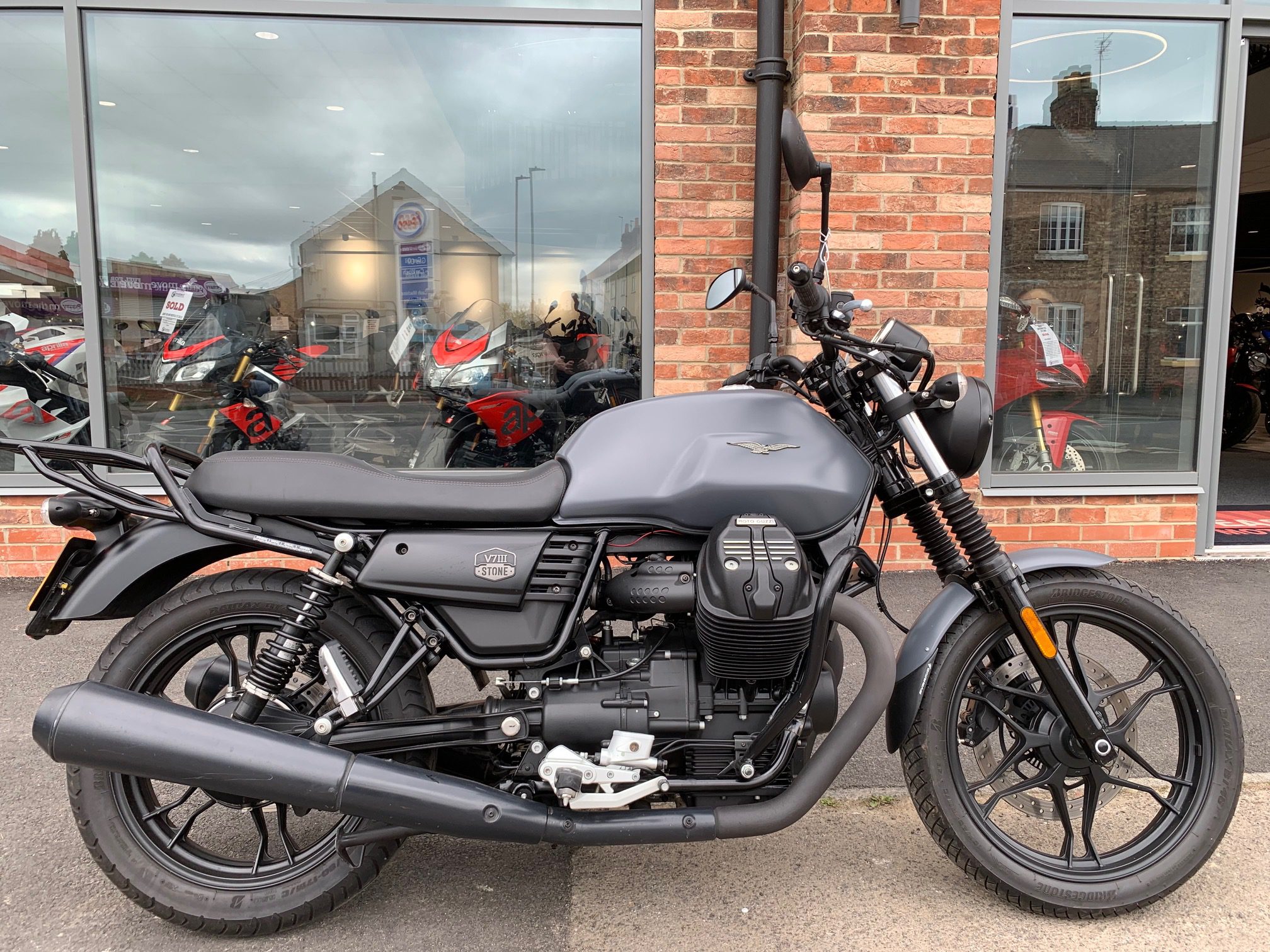 Moto Guzzi V7 STONE - NX70 XFZ - 18037 Miles
