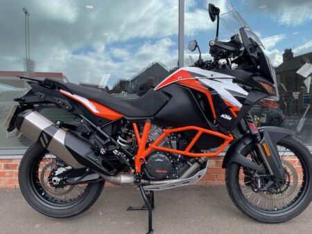 KTM 1290 SUPER ADVENTURE R - (NY19 VCD) - 22280 miles