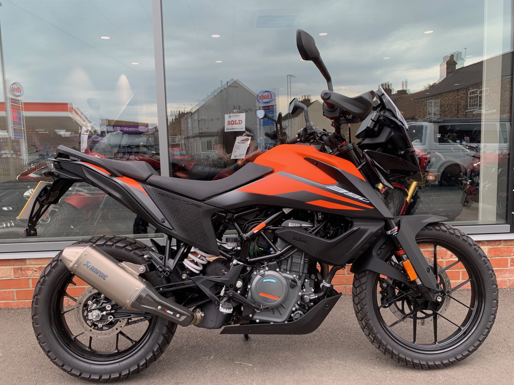 KTM 390 ADVENTURE - (YC21 JZZ) - 836 miles (sorry this bike is now reserved)