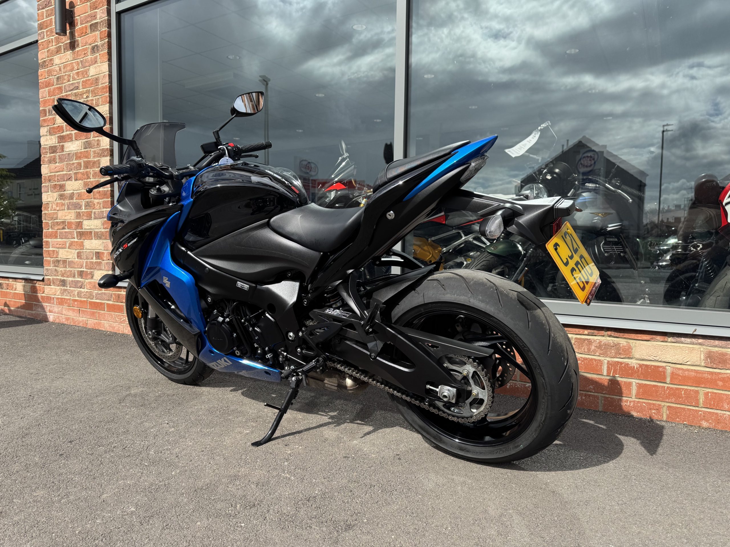 Suzuki GSX 1000 S- (CJ21 GDO) - 6990 Miles - Image 12
