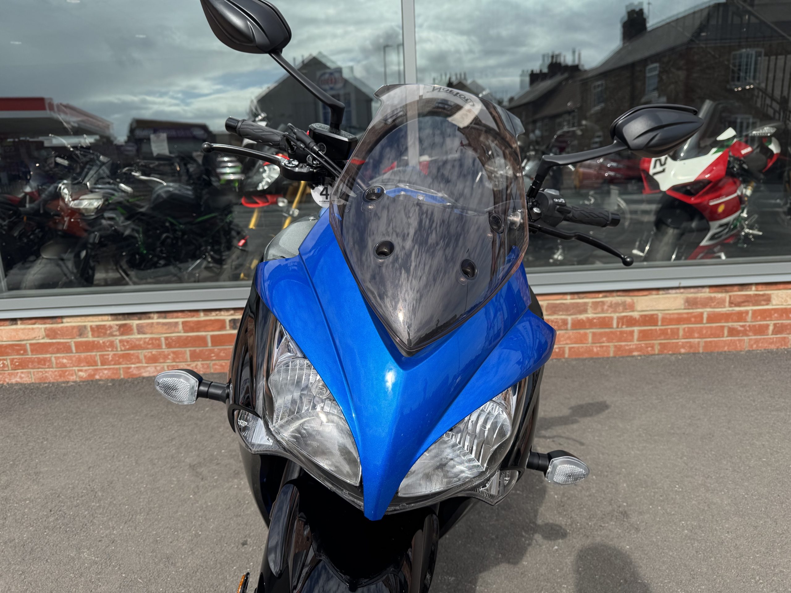 Suzuki GSX 1000 S- (CJ21 GDO) - 6990 Miles - Image 7