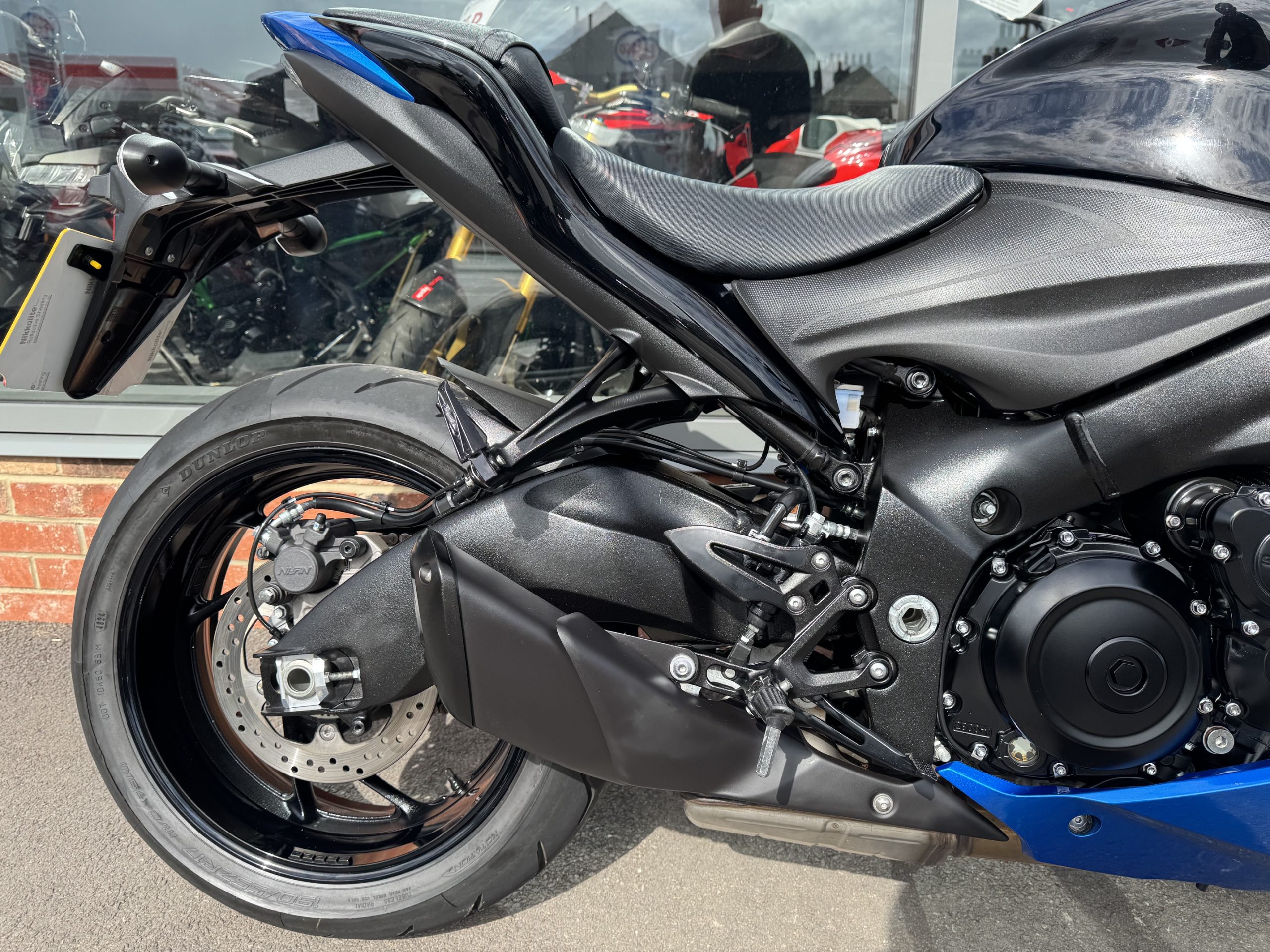 Suzuki GSX 1000 S- (CJ21 GDO) - 6990 Miles - Image 3