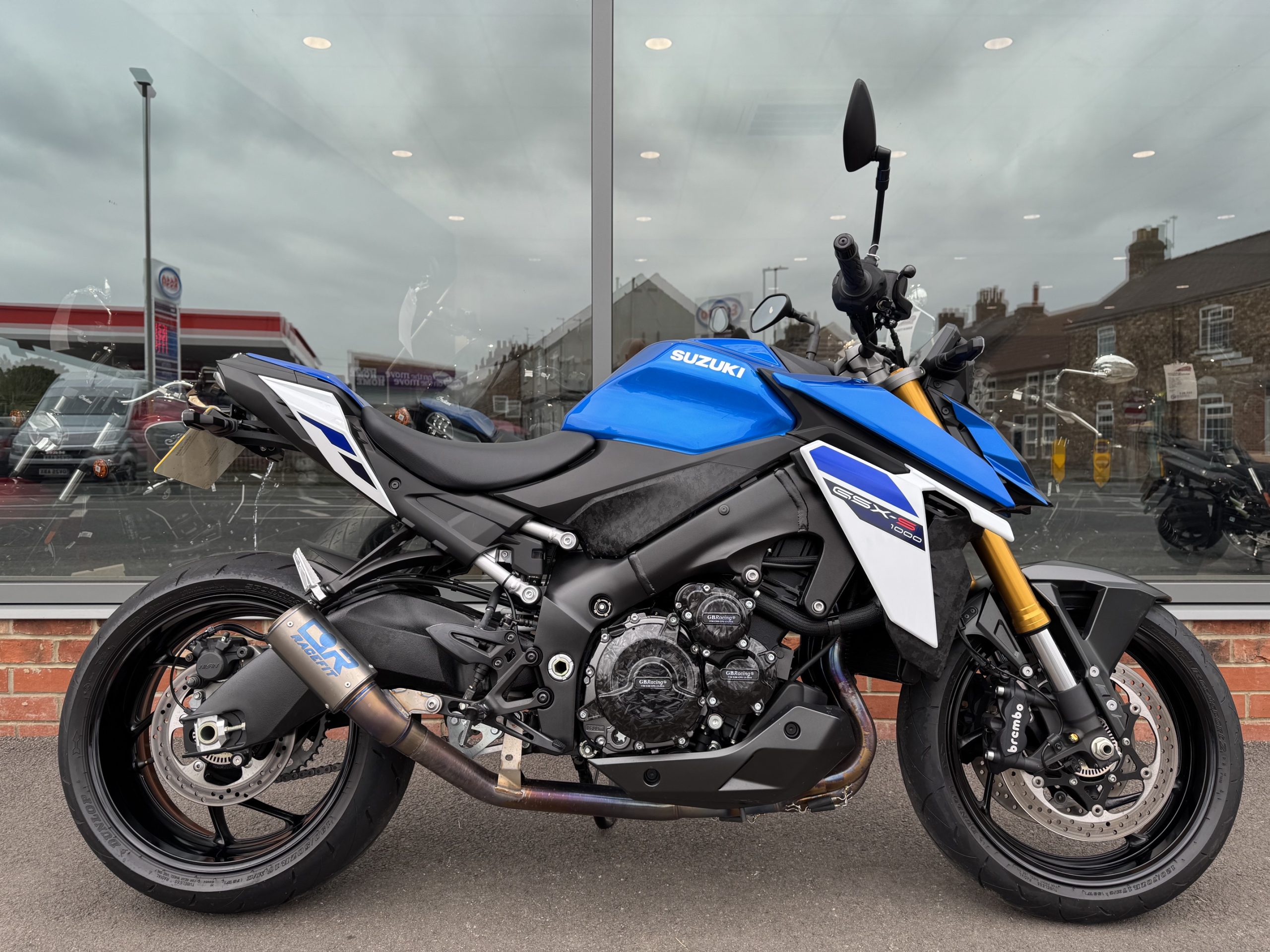 Suzuki GSX 1000 S- (YY25 EOX) - 893 Miles