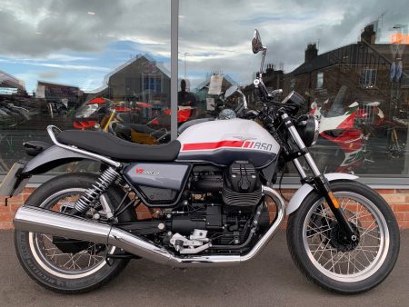 V7 SPECIAL 850 - (NV74 HLX) - 1402 MILES (SORRY THIS BIKE IS NOW RESERVED)