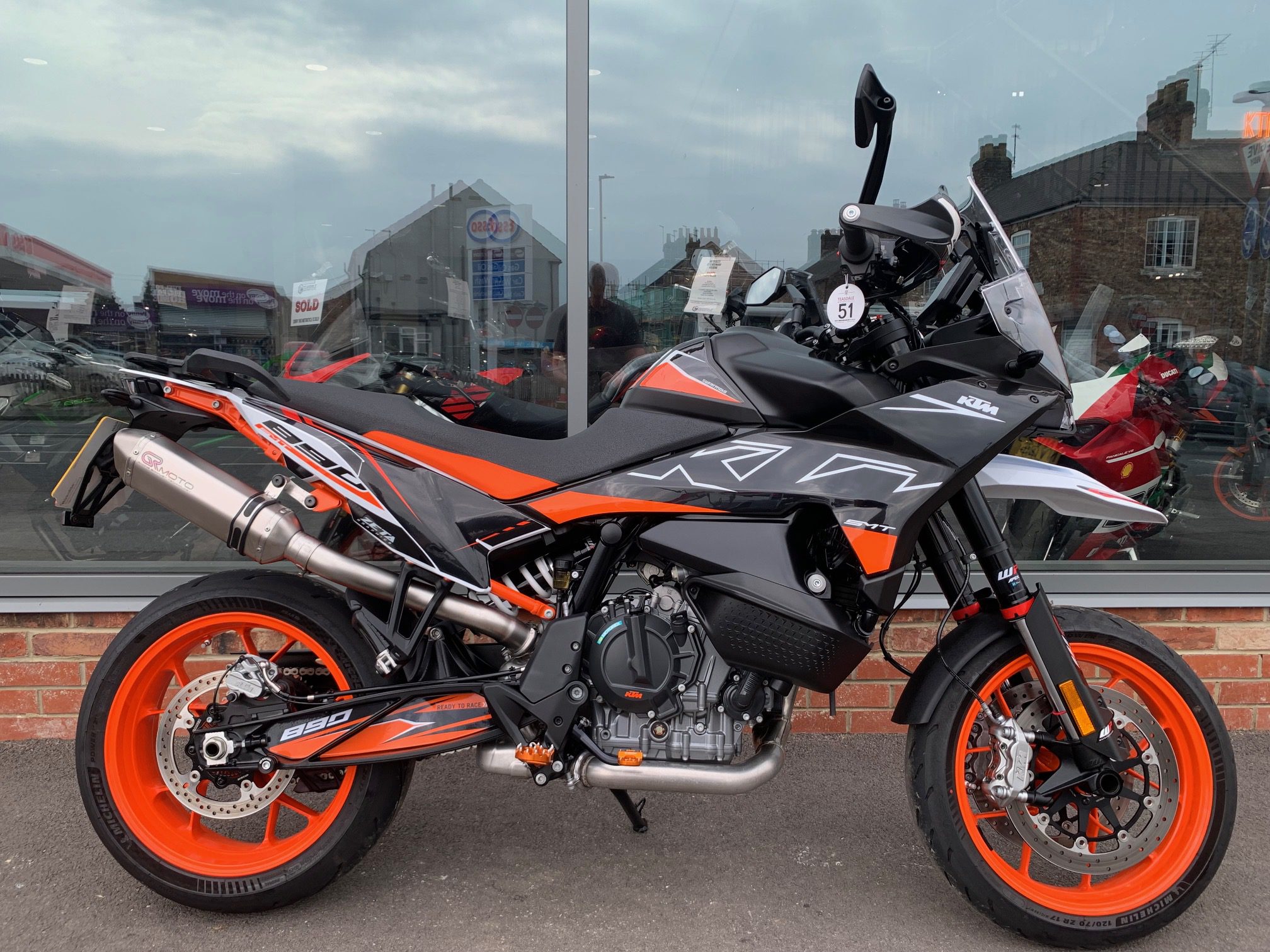 KTM 890 SMT - (NV24 PVO) - 5855 miles